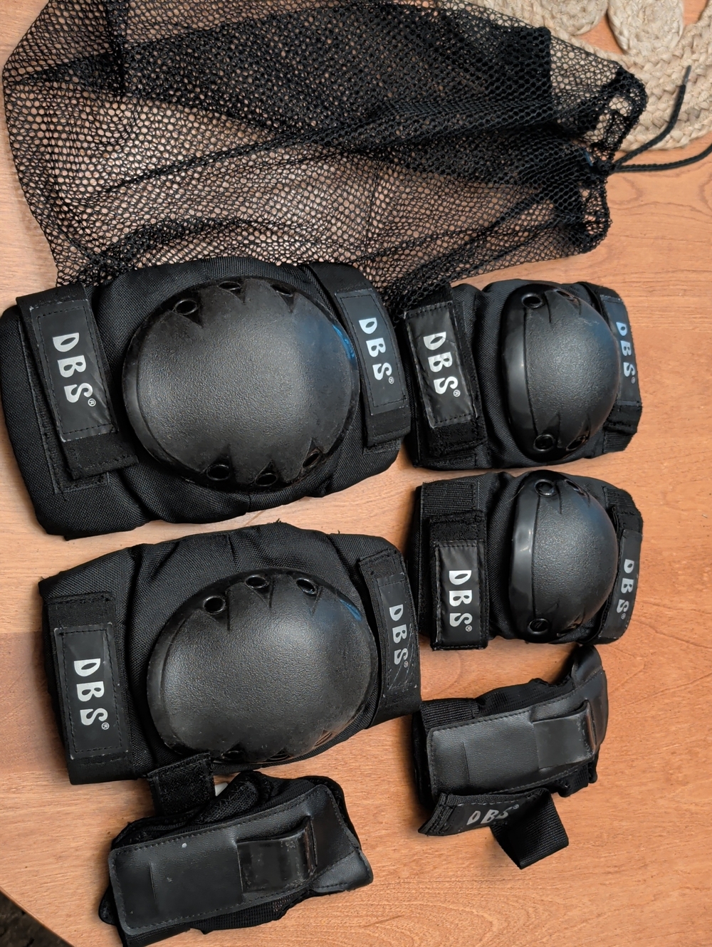DBS Black Protective Knee, Elbow & Wrist Pad Set